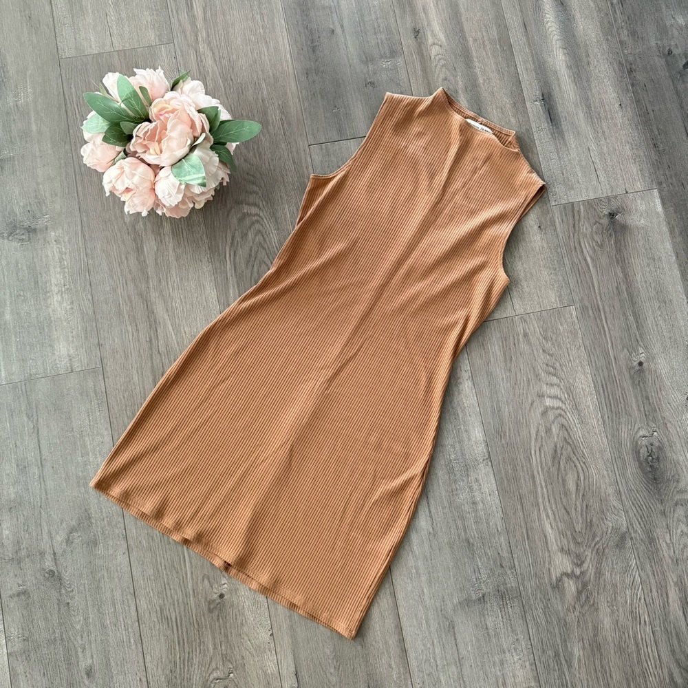 New Reformation Sana Tan Ribbed Mock Neck Dress - Picture 2 of 5